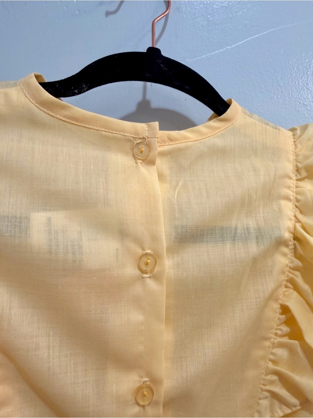 Vintage 70s You Babes Pastel Yellow Ruffle Tuxedo Pleat Blouse Back Button Sz S - Picture 12 of 16